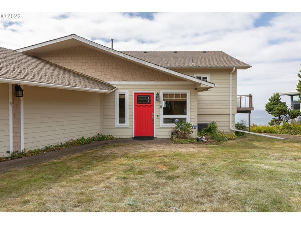 605 SW COAST AVE, Depoe Bay, OR 97341