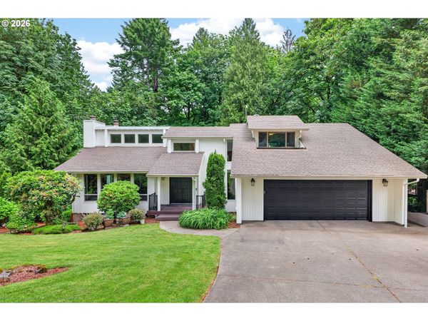 725 CARRERA LN, Lake Oswego, OR 97034