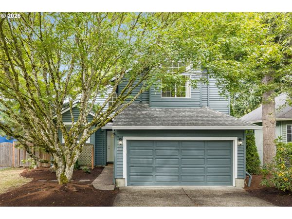 8917 SW 51ST AVE, Portland, OR 97219