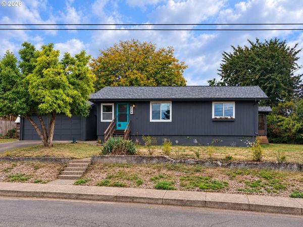 304 2ND ST, Gaston, OR 97119