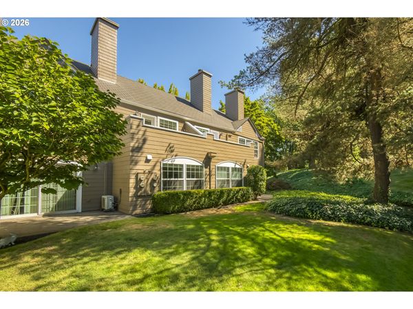 8540 SW CURRY DR, Unit C, Wilsonville, OR 97070