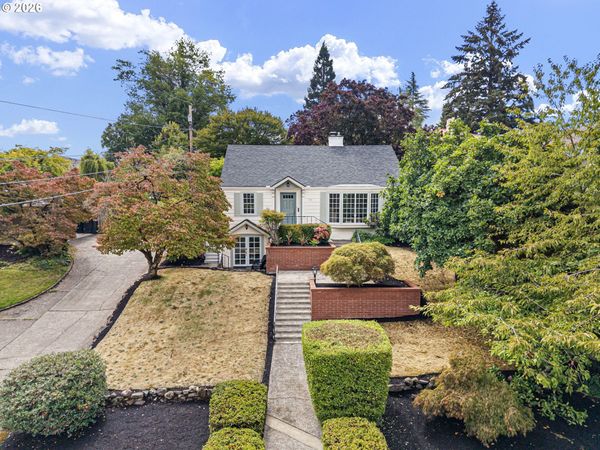 158 W 21ST AVE, Eugene, OR 97405
