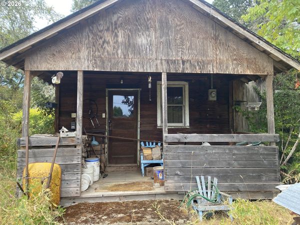 88782 FAULHABER RD, Elmira, OR 97437