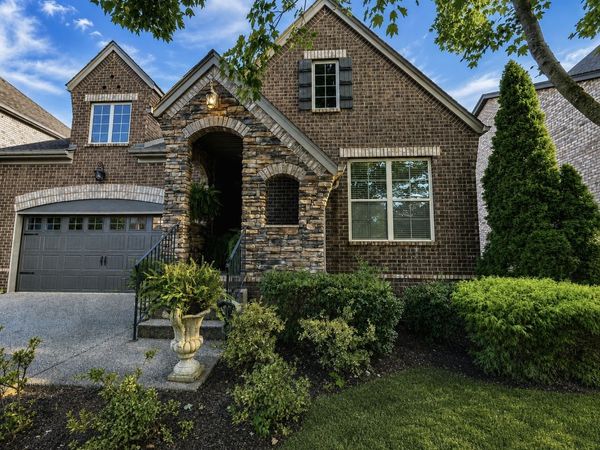 114 Cobbler Cir , Hendersonville, TN 37075