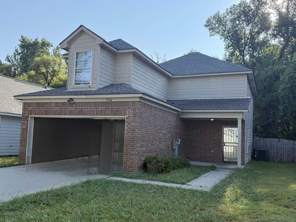 4744 WATERFRONT OAK DR, Memphis, TN 38128
