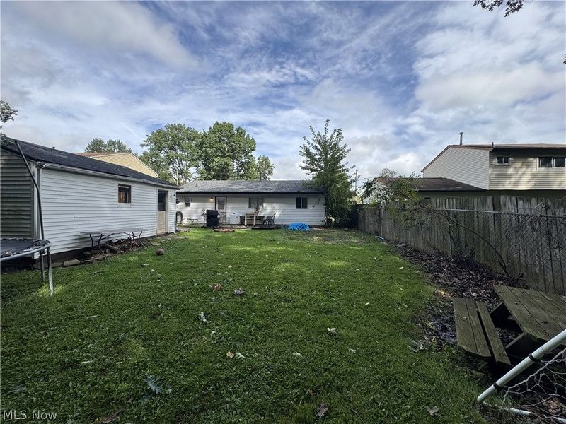 371 Trailwood Drive, Painesville, OH 44077 Photo 23
