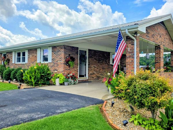 165 Unaka Drive, Mosheim, TN 37818