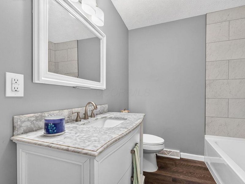 3548 Hines Road , Columbus, OH 43230 Photo 19