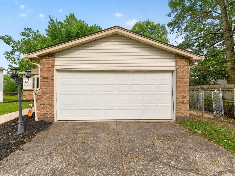 3548 Hines Road , Columbus, OH 43230 Photo 5