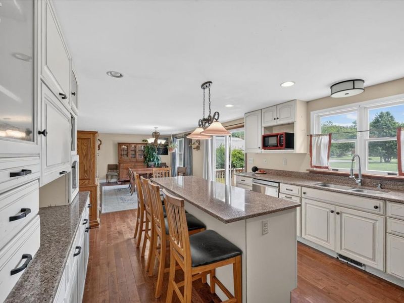1210 Put In Bay Road, Put in Bay, OH 43456 Photo 11
