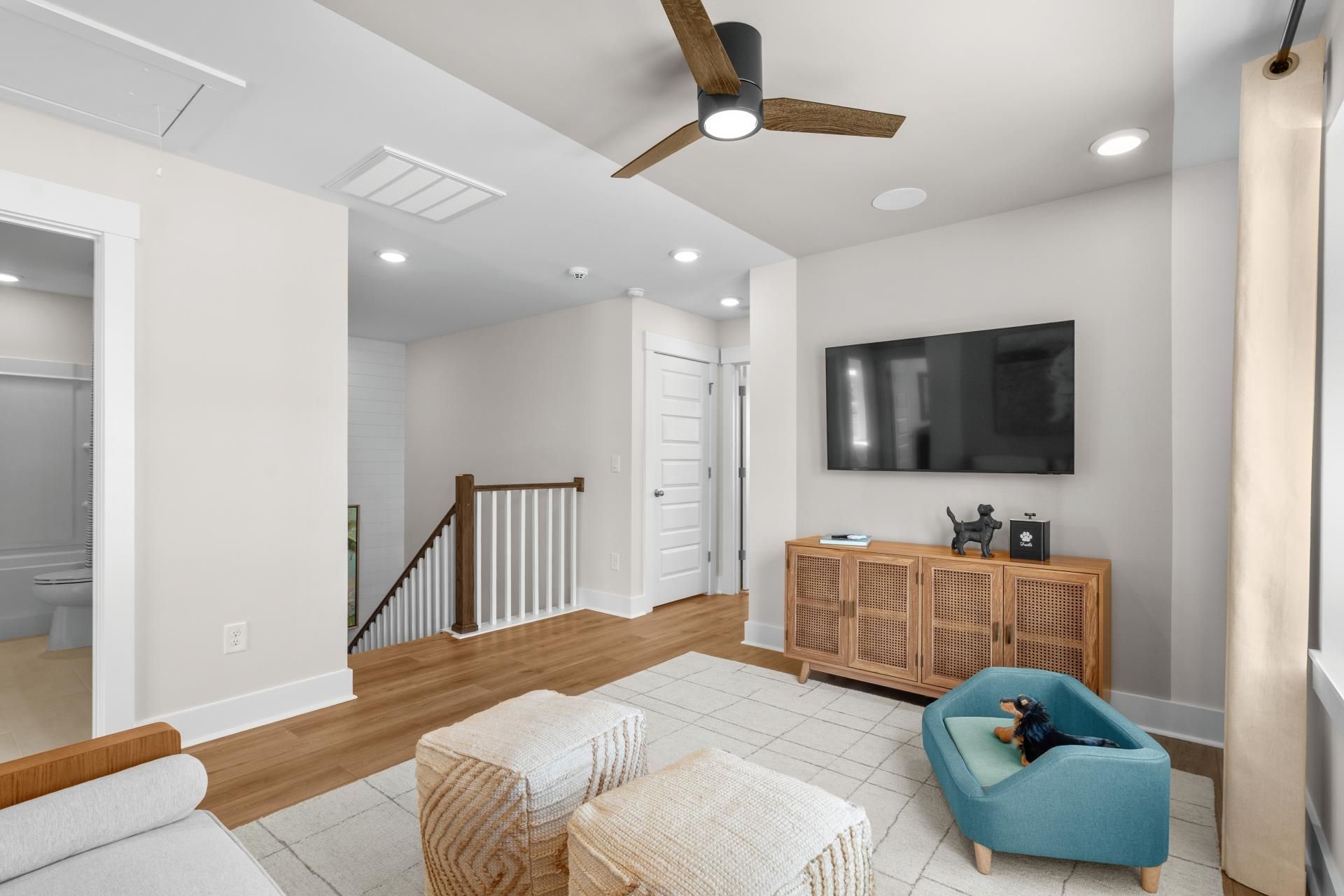 2740 Summer Breeze Ln  Photo 29