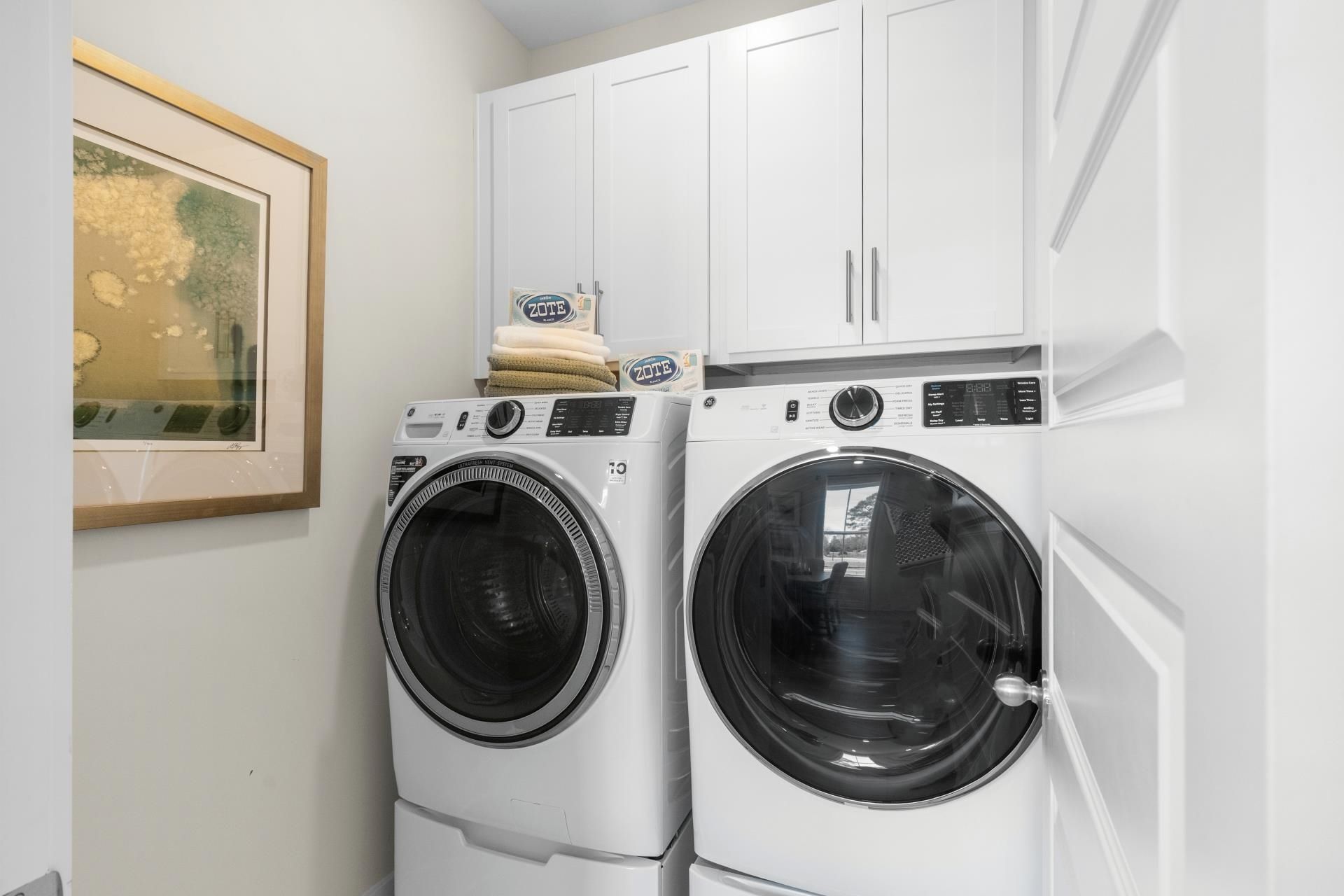 2740 Summer Breeze Ln  Photo 38