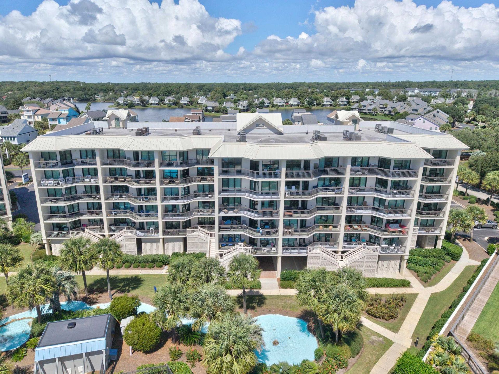 669 Retreat Beach Circle Photo 10