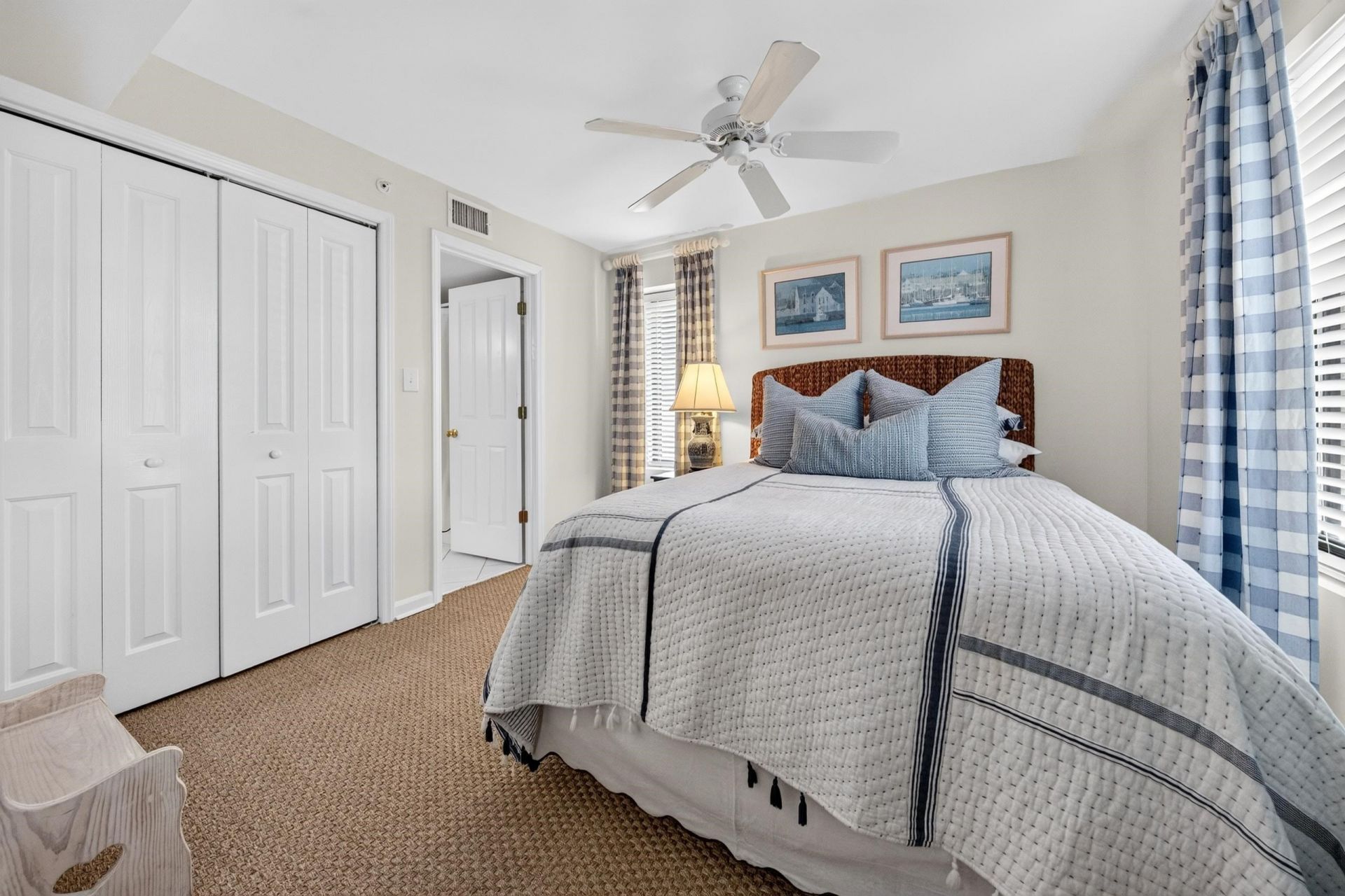 669 Retreat Beach Circle Photo 17