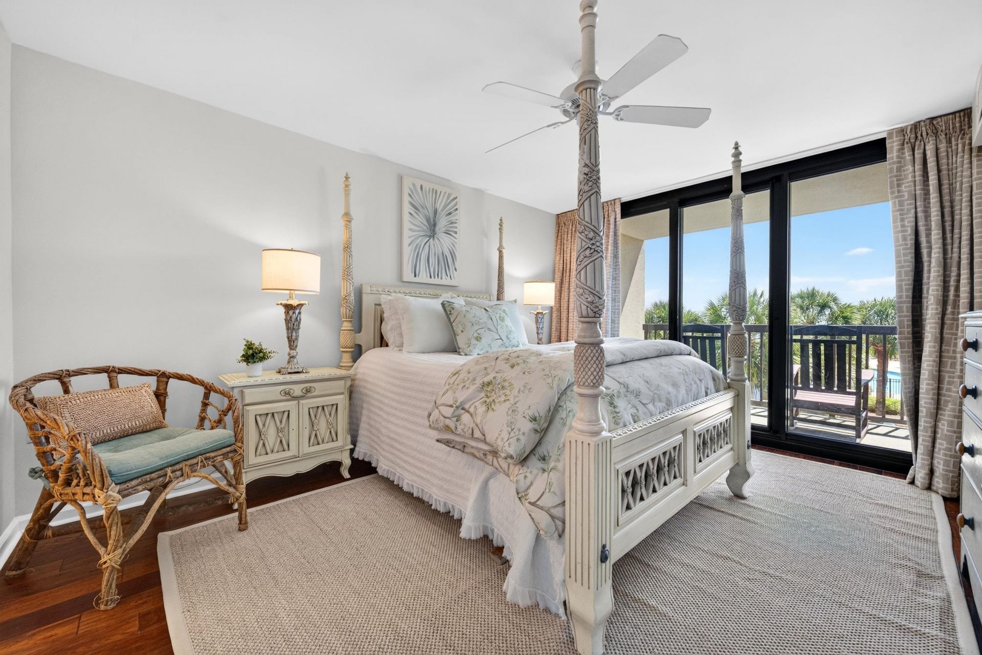 669 Retreat Beach Circle Photo 29