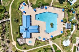 669 Retreat Beach Circle photo 4
