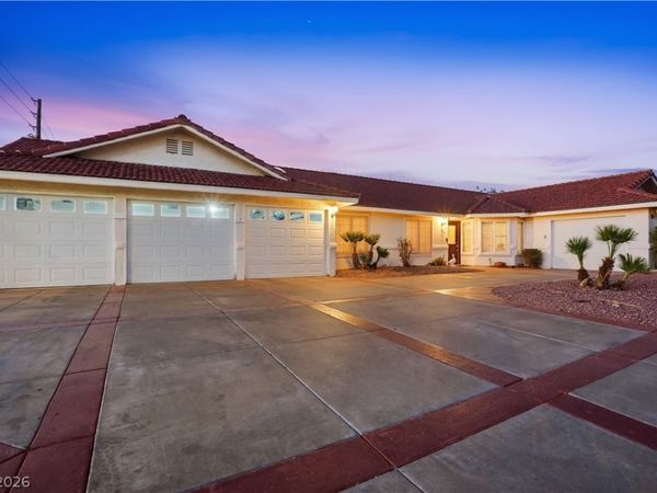 100 E Highland Drive , Henderson, NV 89015