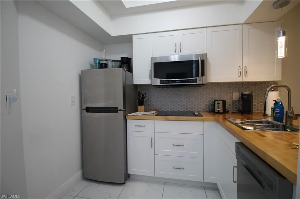 3323 Olympic Dr , Unit 712, Naples, FL 34105 Photo