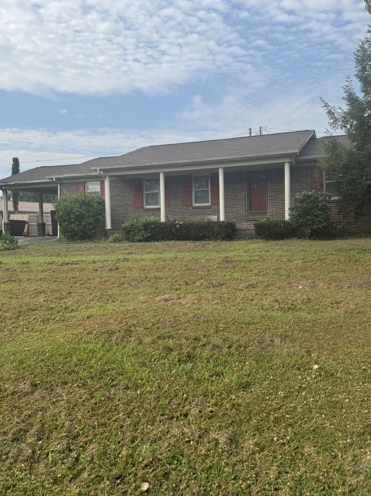 214 River Dr , Mc Minnville, TN 37110 Main Photo