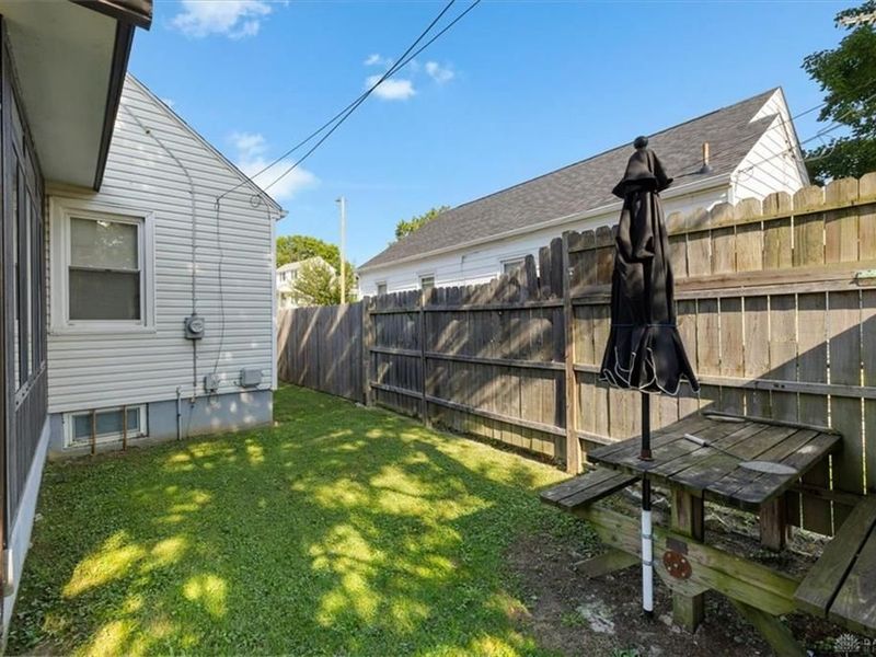 2502 Springmont Avenue, Dayton, OH 45420 Photo 31