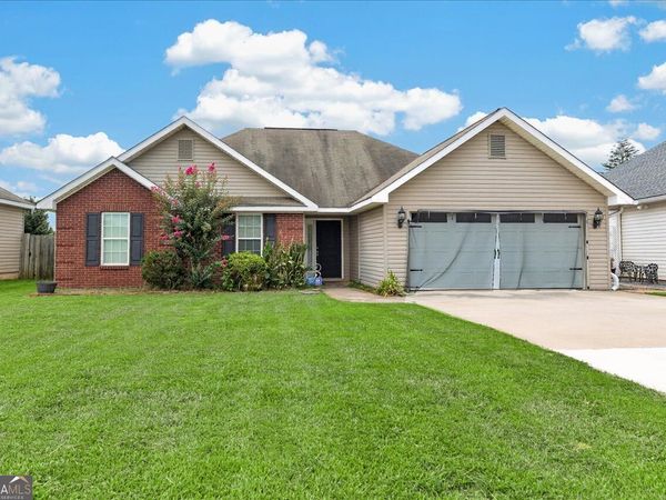 707 Madison Place Parkway, Byron, GA 31008