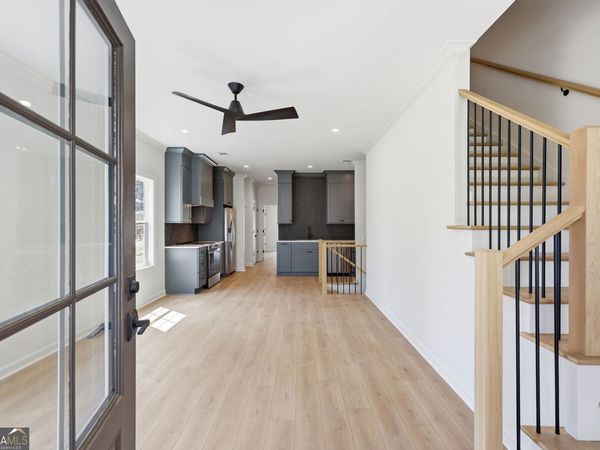 1121 Riverside Terrace, Gainesville, GA 30501