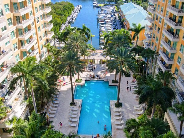 625 Casa Loma Boulevard, Unit 609, Boynton Beach, FL 33435
