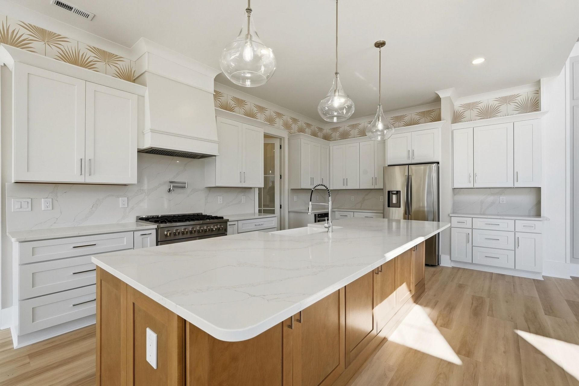 1176 East Isle Of Palms Ave. Photo 6