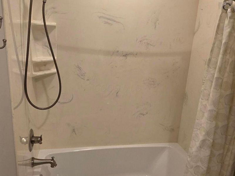 4 Rosebraugh Circle E, Buckeye Lake, OH 43008 Photo 51