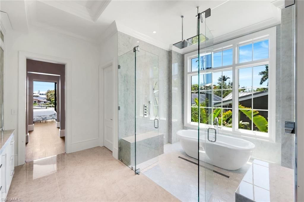 1690 Chesapeake Ave , Naples, FL 34102 Photo