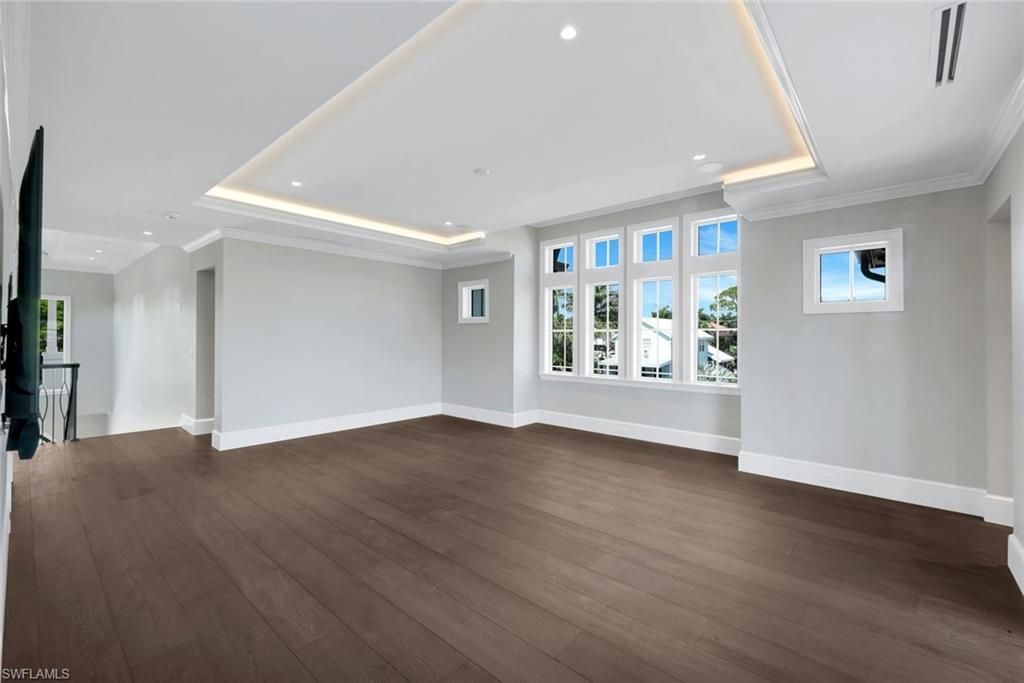 1690 Chesapeake Ave , Naples, FL 34102 Photo