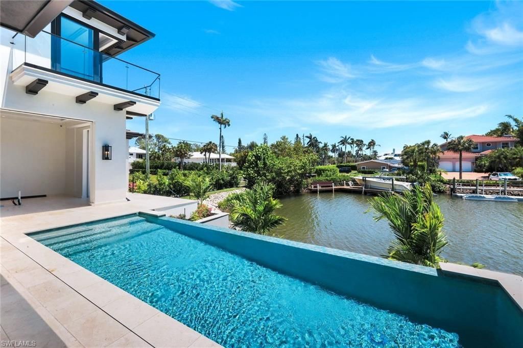 1690 Chesapeake Ave , Naples, FL 34102 Photo