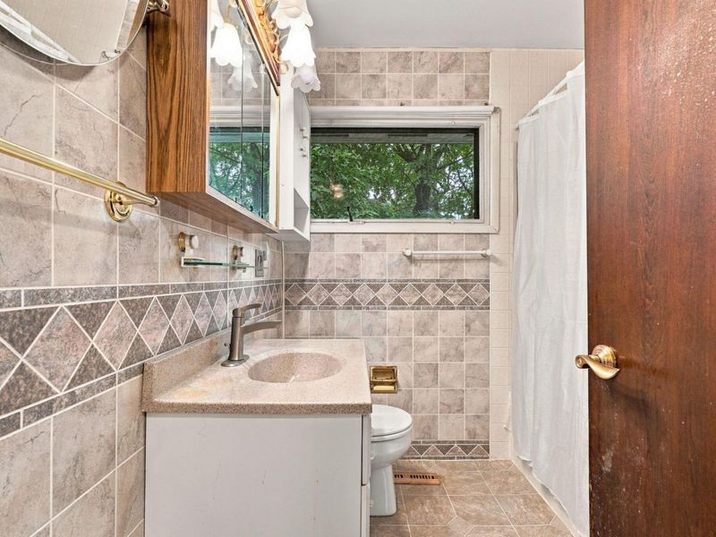 1280 Marble Drive, Columbus, OH 43227 Photo 20