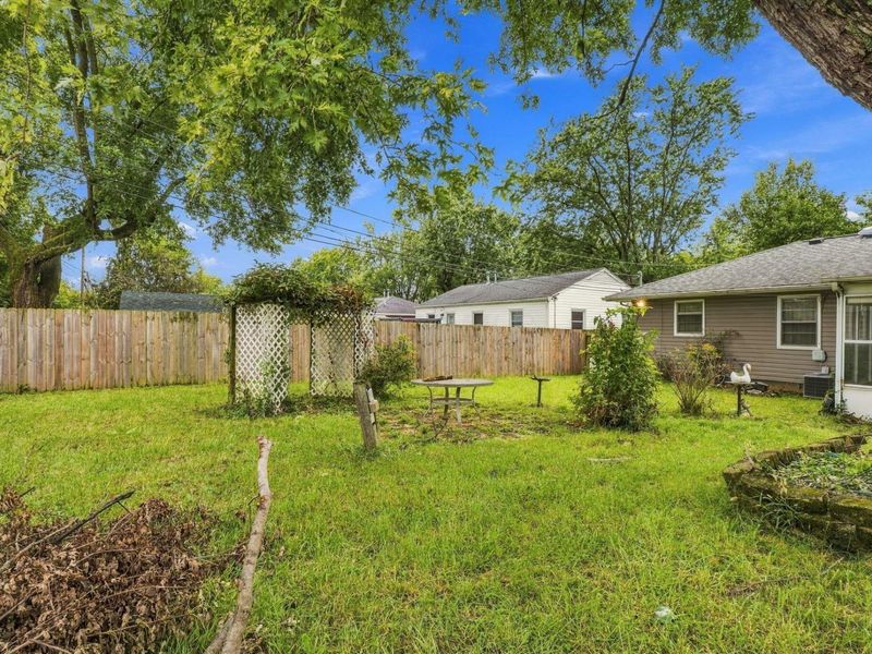 1280 Marble Drive, Columbus, OH 43227 Photo 49