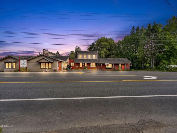 191 E Main Street , Searsport, ME 04974