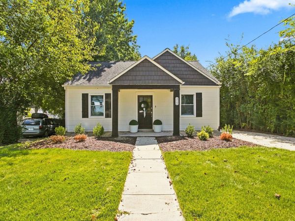 312 8th Ave , Columbia, TN 38401