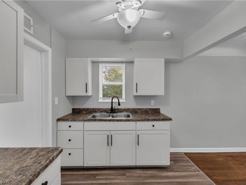 28161 Tremaine Drive, Euclid, OH 44132 Photo 17