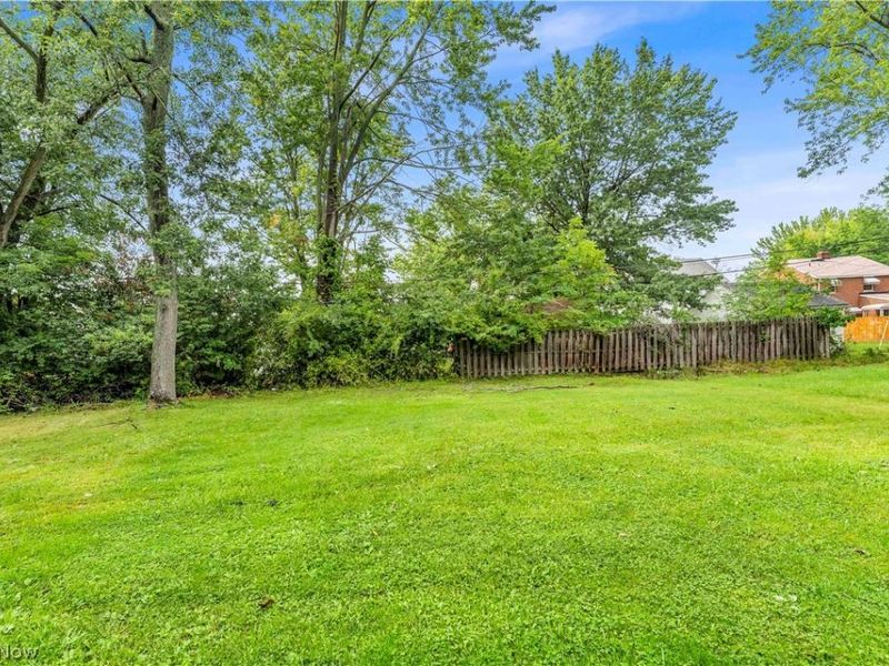 28161 Tremaine Drive, Euclid, OH 44132 Photo 41