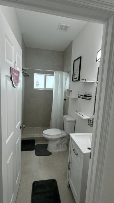 1701 NW 9th Street, Fort Lauderdale, FL 33311 Photo