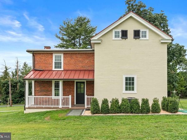 1121 DEER RUN ROAD , OTTSVILLE, PA 18942