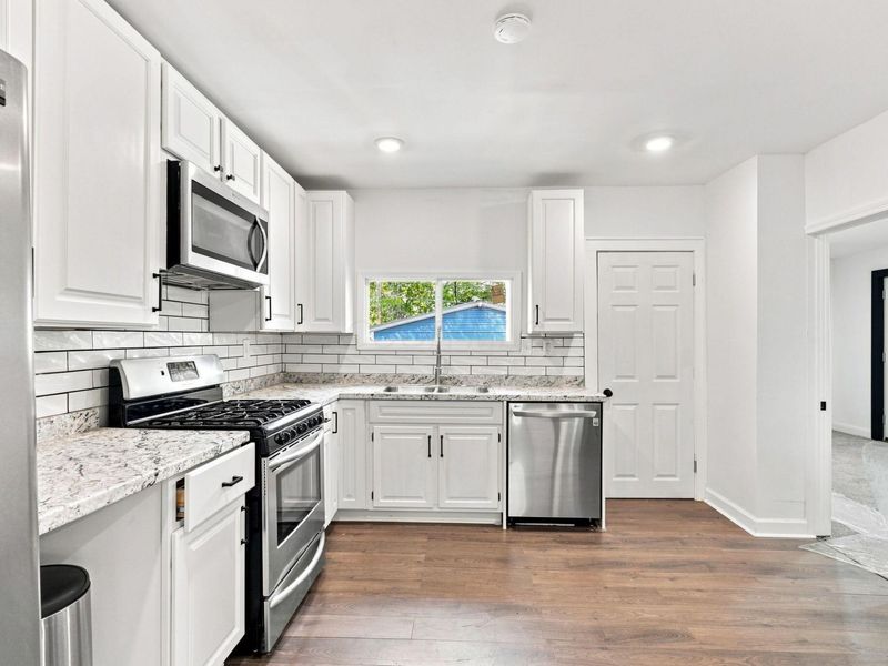 1456 Kenmore Road, Columbus, OH 43211 Photo 12