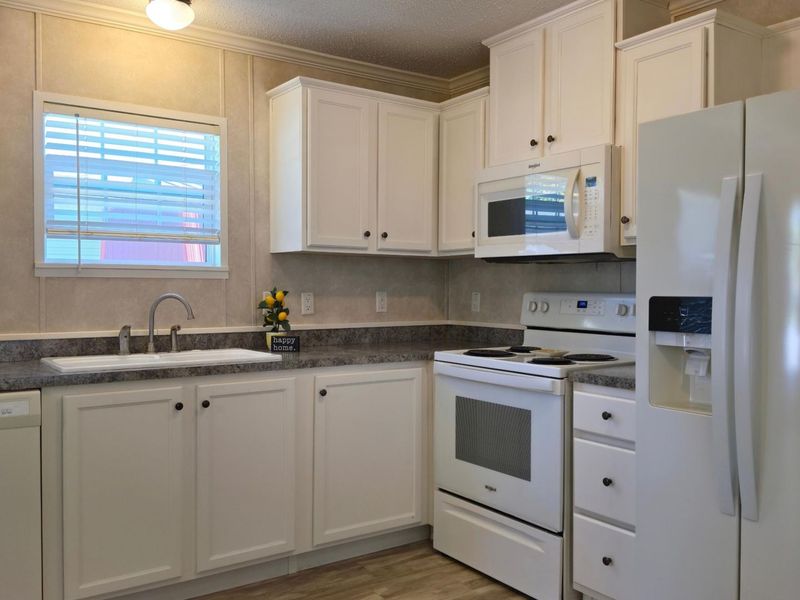 2445 Columbus-Lancaster Road NW, Unit #205, Lancaster, OH 43130 Photo 11