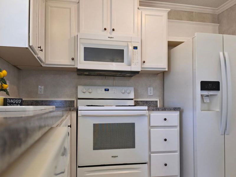 2445 Columbus-Lancaster Road NW, Unit #205, Lancaster, OH 43130 Photo 4