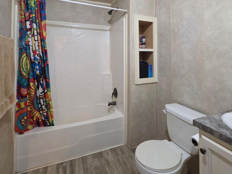 2445 Columbus-Lancaster Road NW, Unit #205, Lancaster, OH 43130 Photo 9
