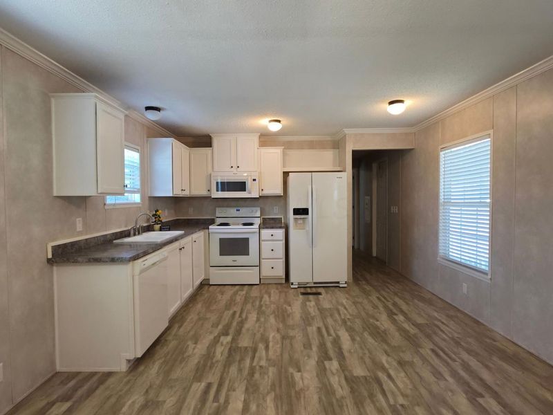 2445 Columbus-Lancaster Road NW, Unit #205, Lancaster, OH 43130 Photo 9