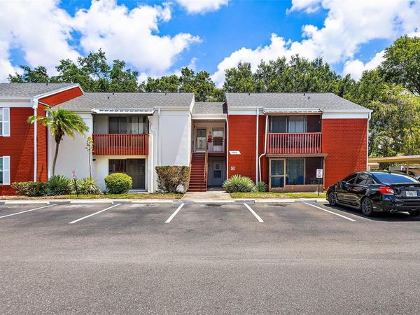 1055 82ND TERRACE N, Unit 1055A, ST PETERSBURG, FL 33702