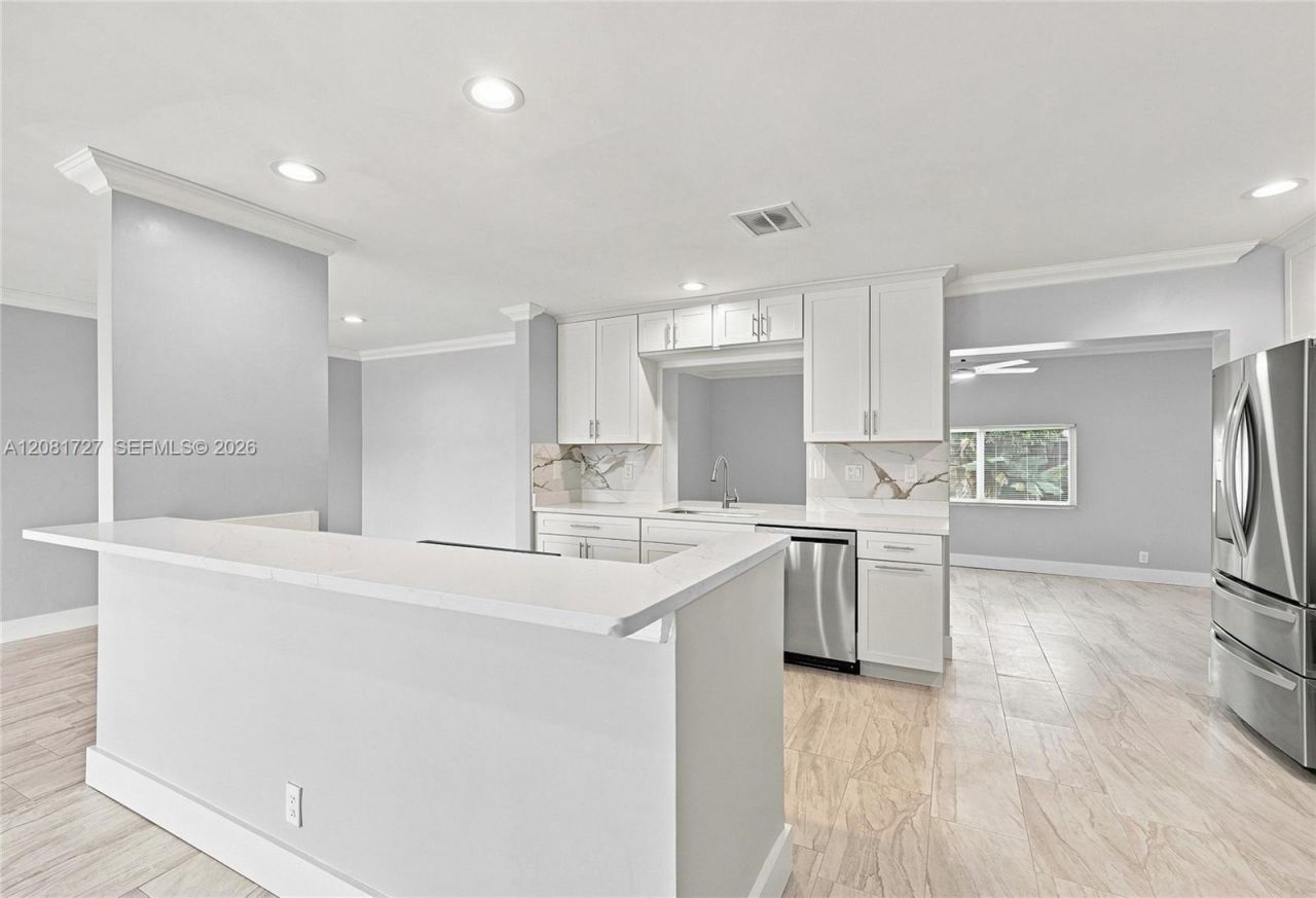 4716 NW 48th Ave, Tamarac, FL 33319 Photo