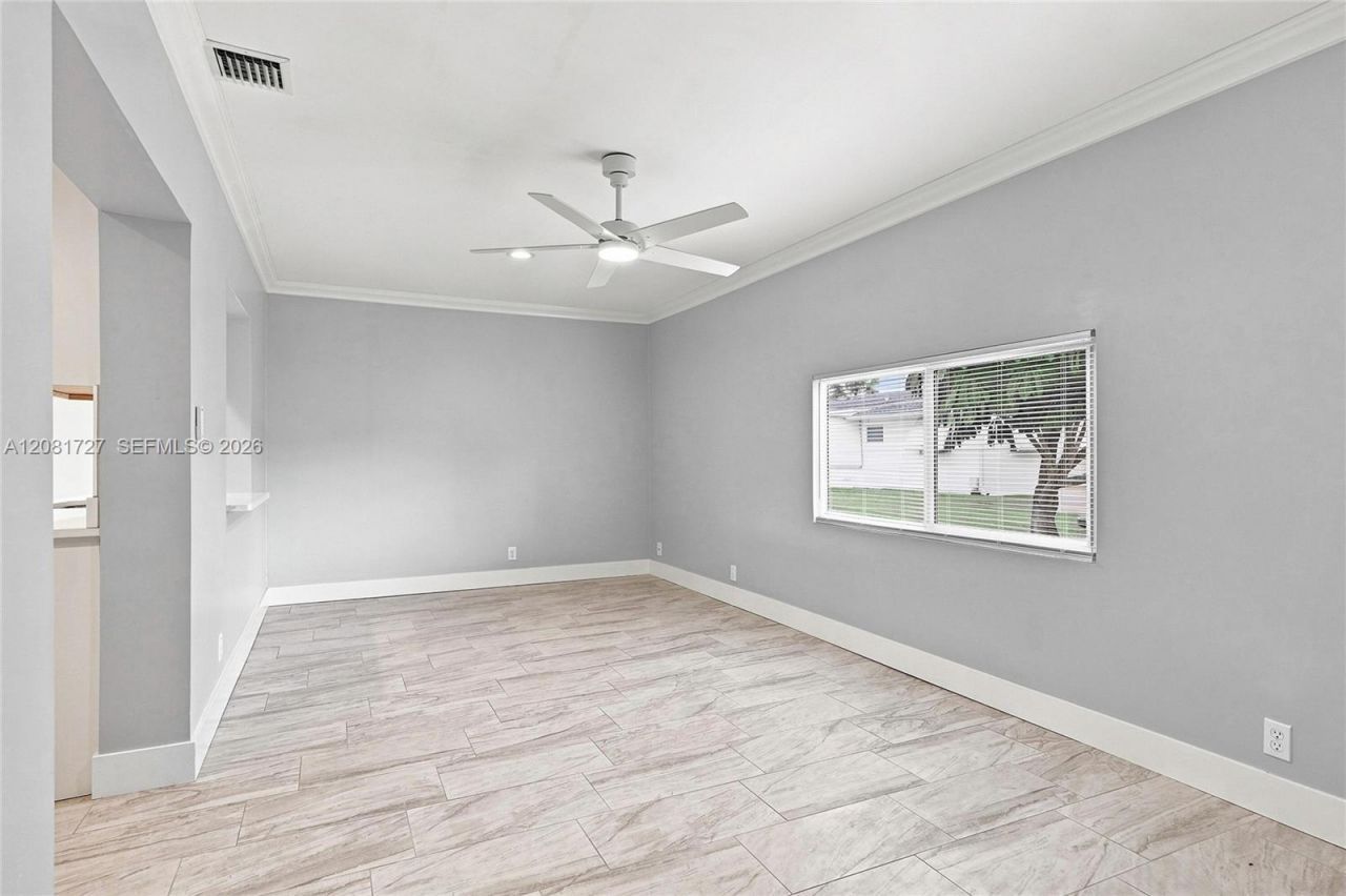 4716 NW 48th Ave, Tamarac, FL 33319 Photo