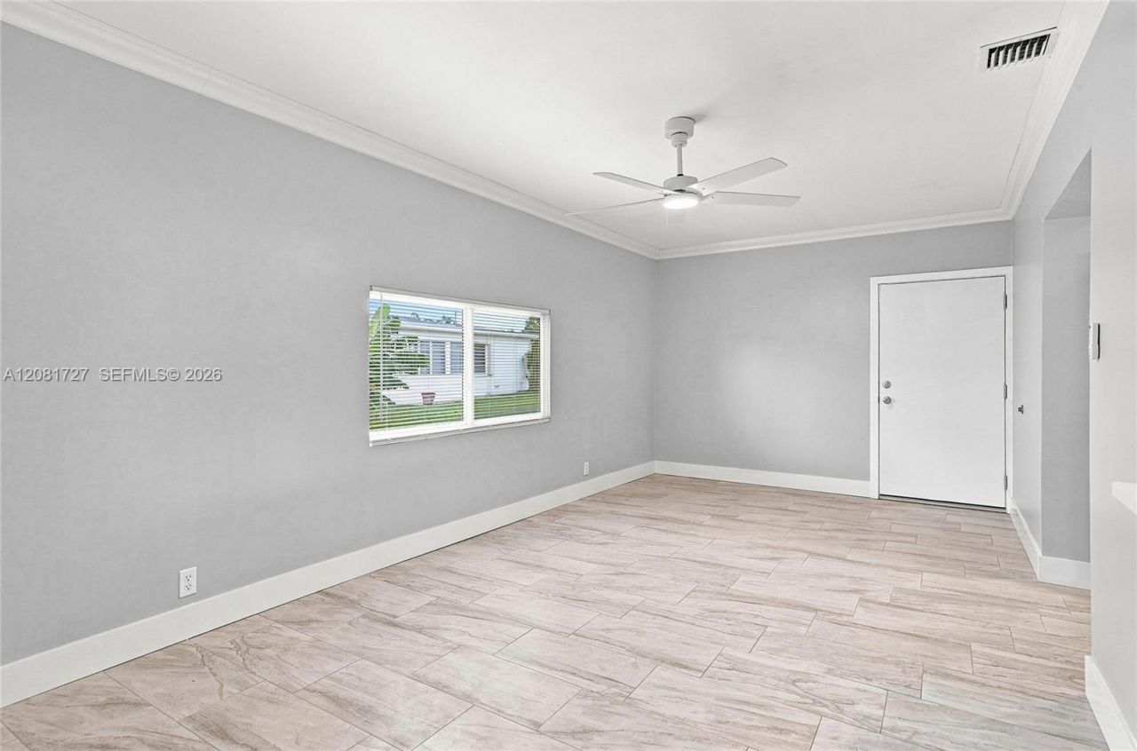4716 NW 48th Ave, Tamarac, FL 33319 Photo