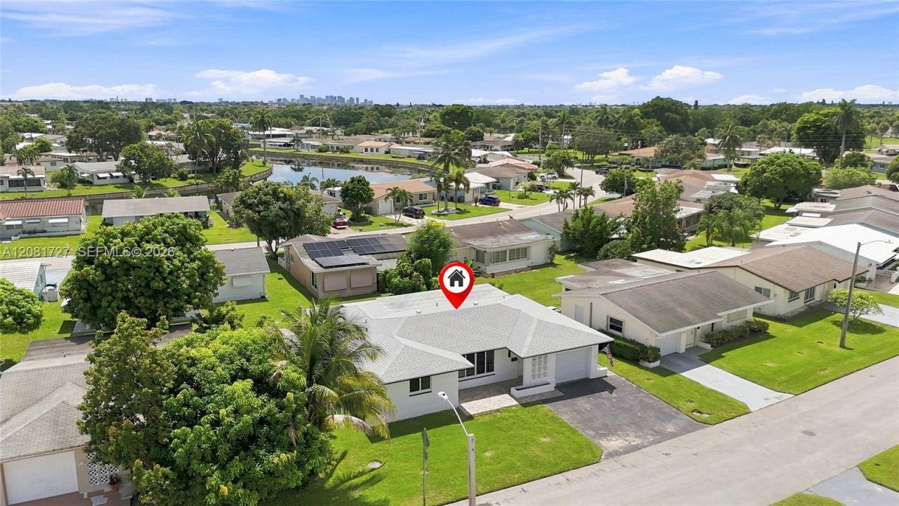 4716 NW 48th Ave, Tamarac, FL 33319 Photo